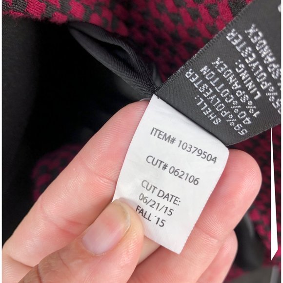 TORRID Beet Red/Black Checkered Print Moto Jacket Sz 1/1X - Picture 13 of 13